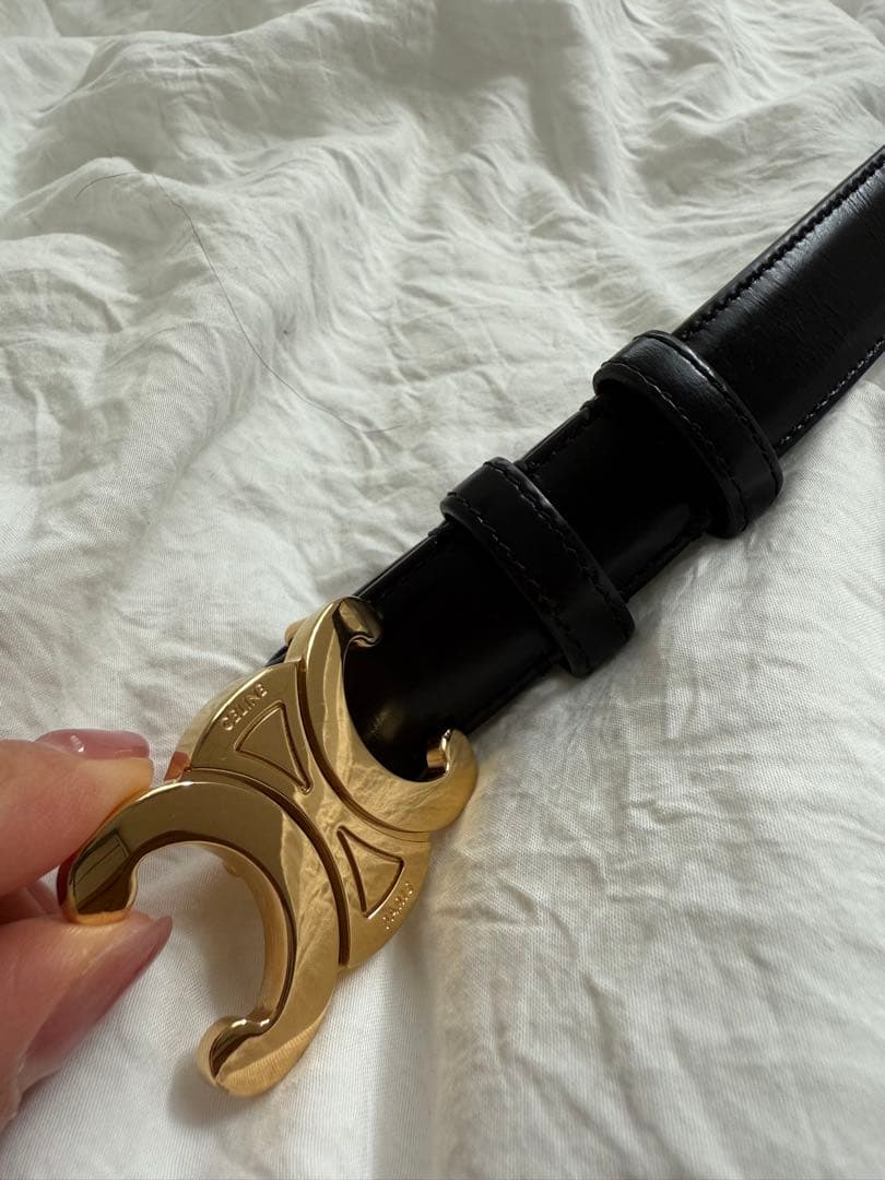 CELINE ミディアム トリオンフ ベルト