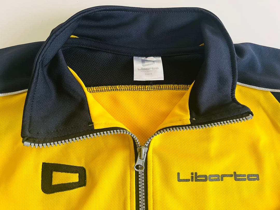 Mizuno Liberta サッカージャージMサイズ 上下セット