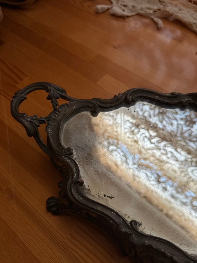 アンティーク ジャルディニエールとミラートレイのセット