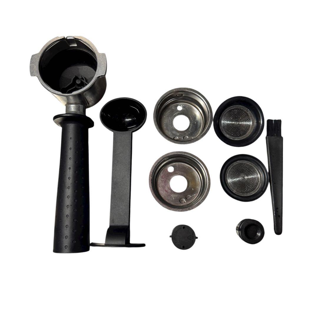 delonghi エスプレッソ　メーカー スティローザ　EC235J-BK