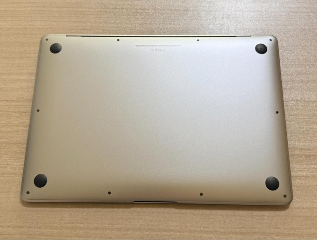 【美品】Apple MacBook Air (M1, 2020)