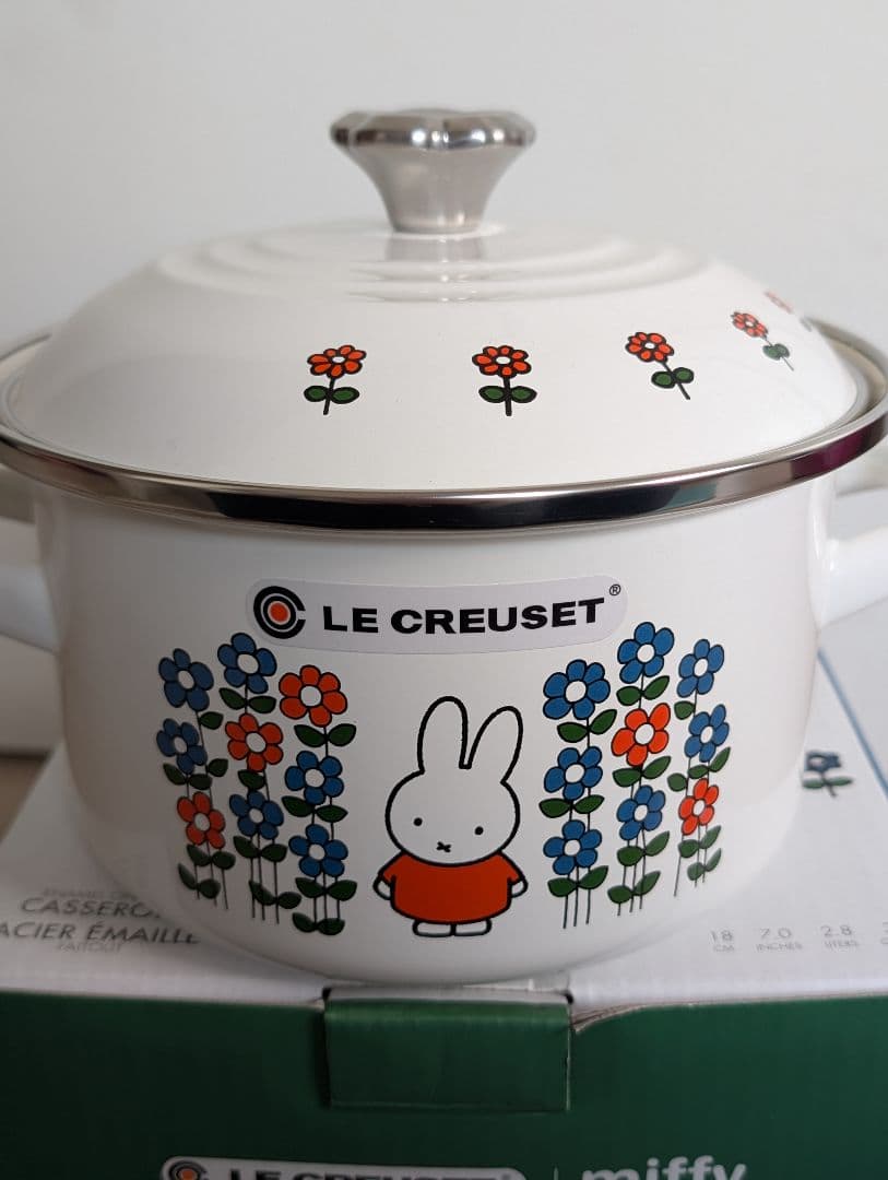 新品未使用 LE CREUSET ミッフィー 両手鍋 18cm