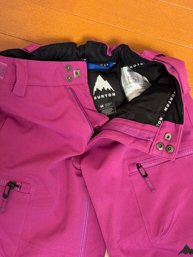 BURTON スノーボードスキーウェアセット 上下 Mサイズ ピンク