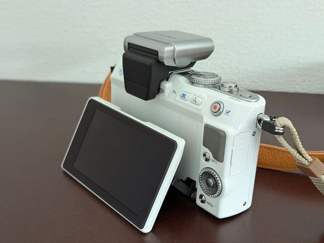 デジタルカメラ OLYMPUS PEN Lite E-PL3