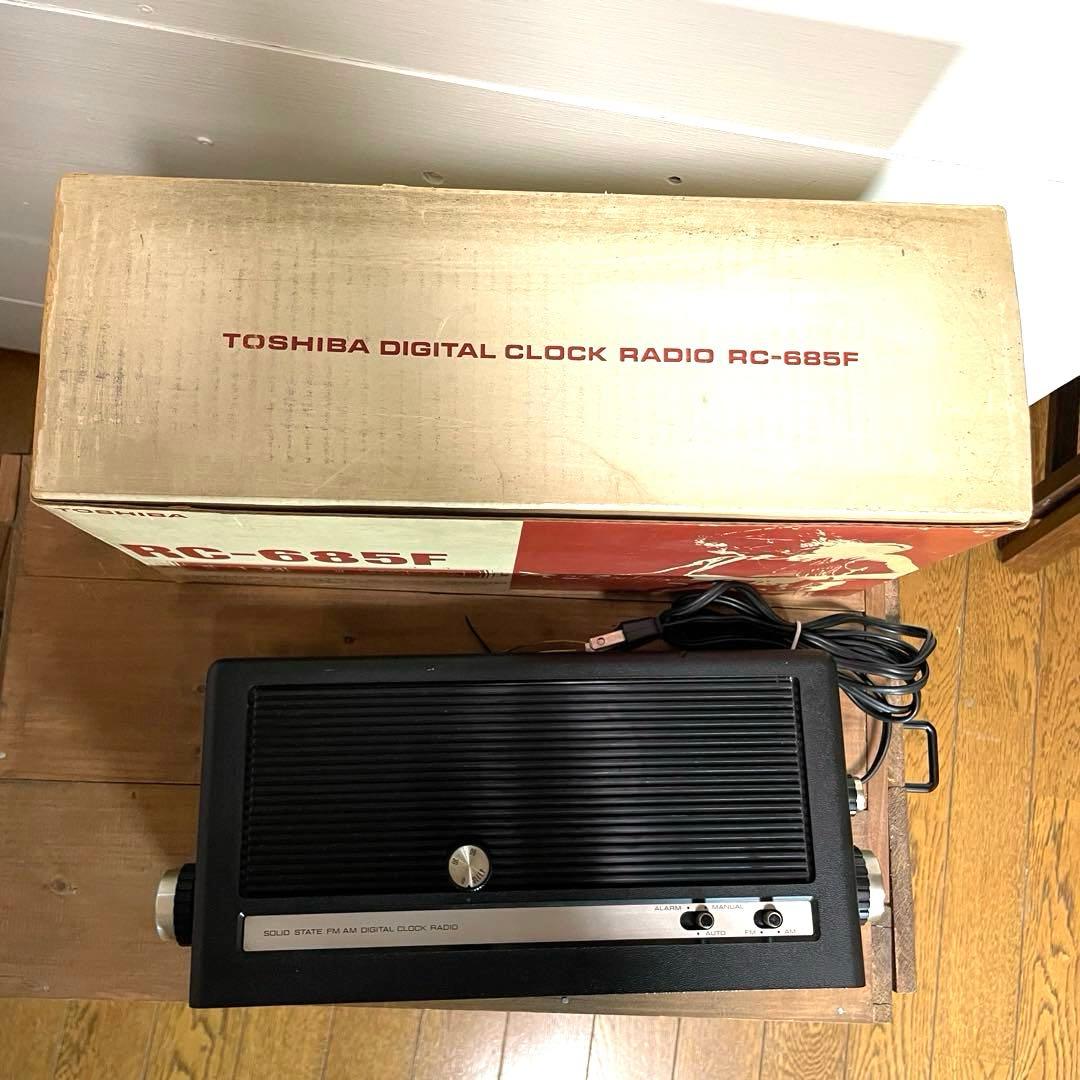 【動作OK】東芝 目覚まし パタパタ時計 FM AM ラジオ RC-685F