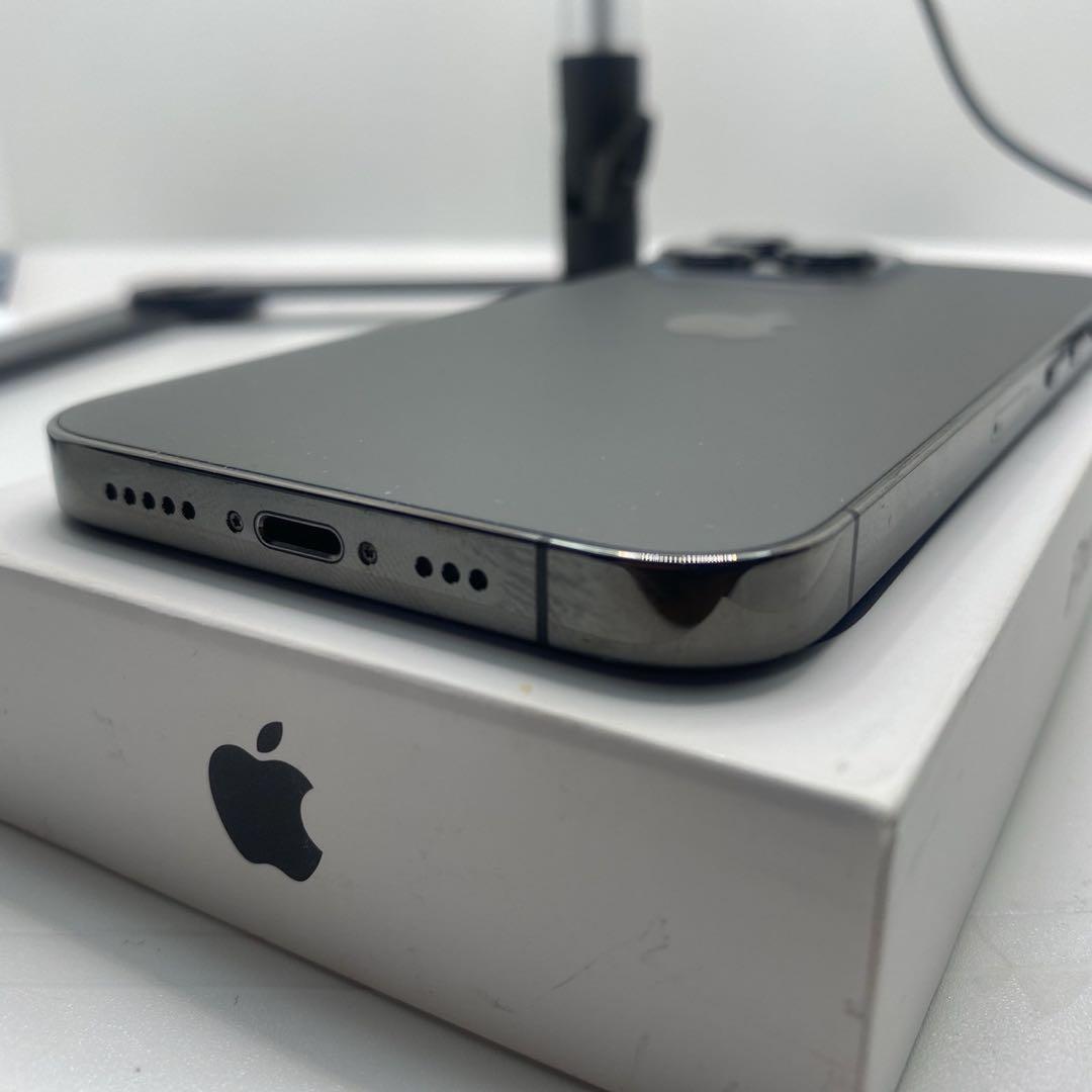 【格安美品】iPhone 13PRO 256GB simフリー本体 R3