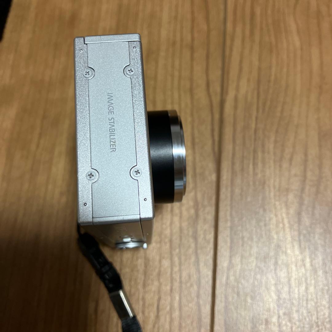 値下げCanon IXY 3 コンパクトデジタルカメラ 本体と付属品