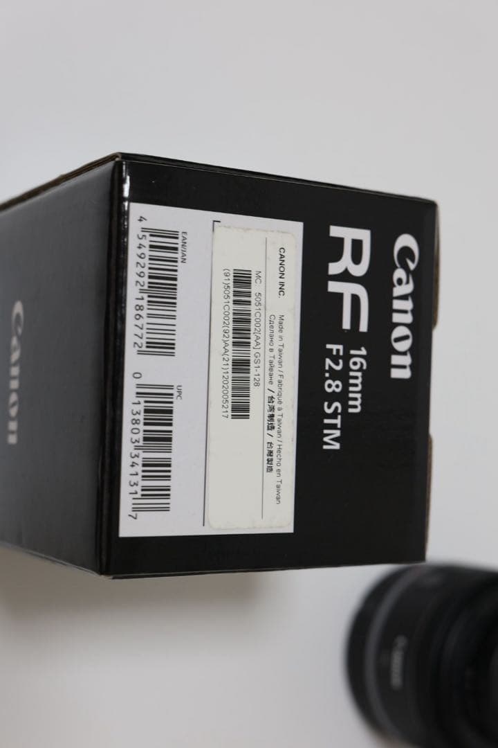 Canon RF 16mm F2.8 STM 単焦点レンズ