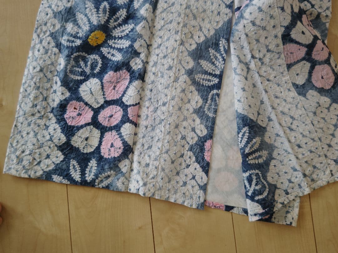 有松絞り　浴衣　可愛い絞りの花柄