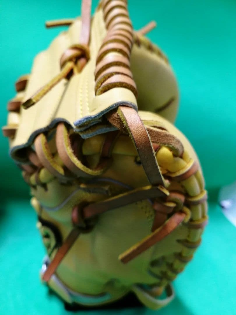 54.日本製ザナックスTRUST硬式ミット