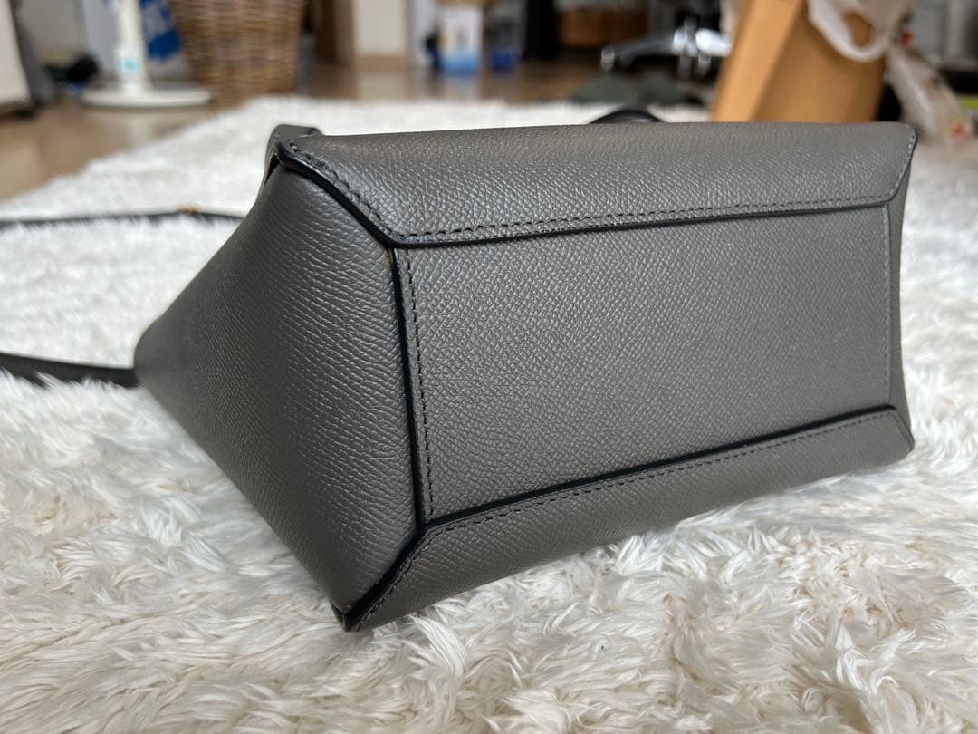 CELINE グレー ショルダーバッグ