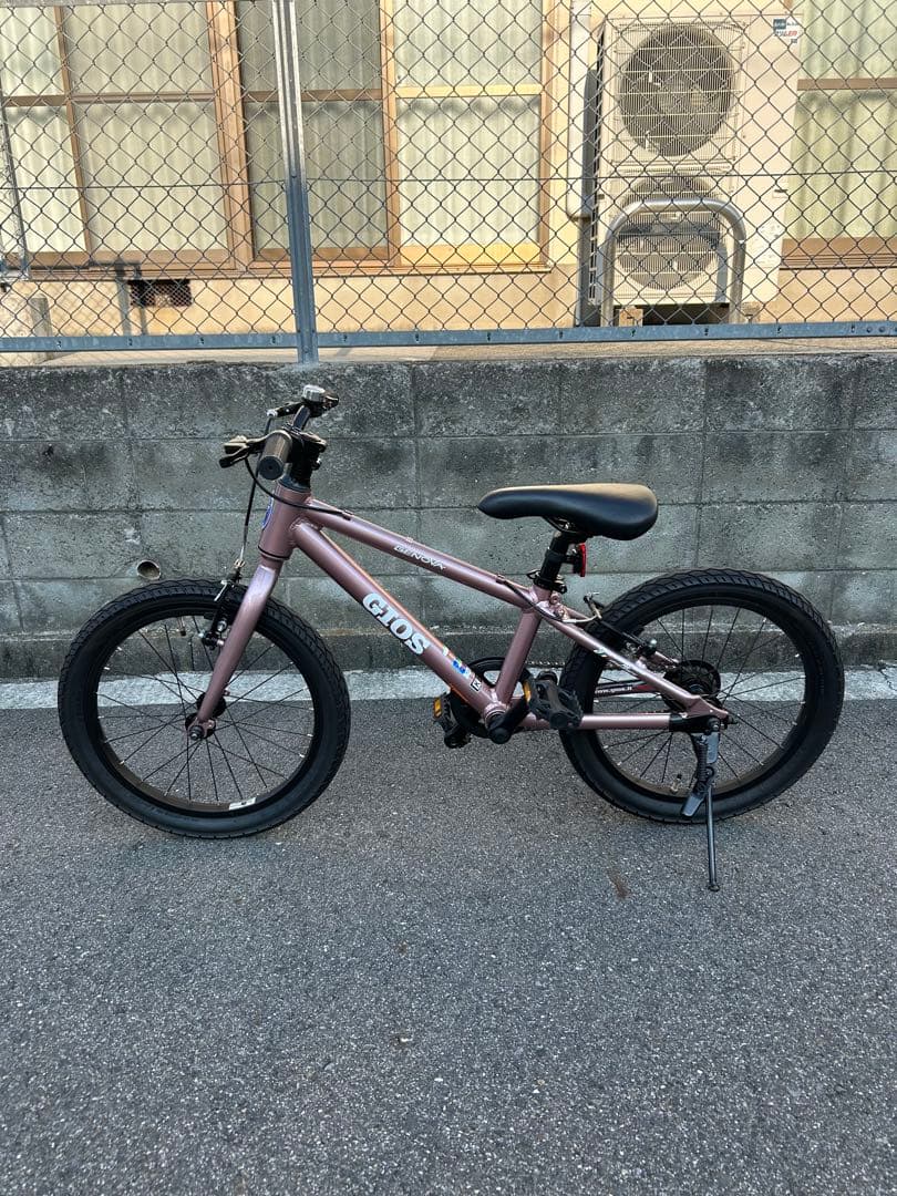 GIOS JENOVA18 ジオス　ジェノア18