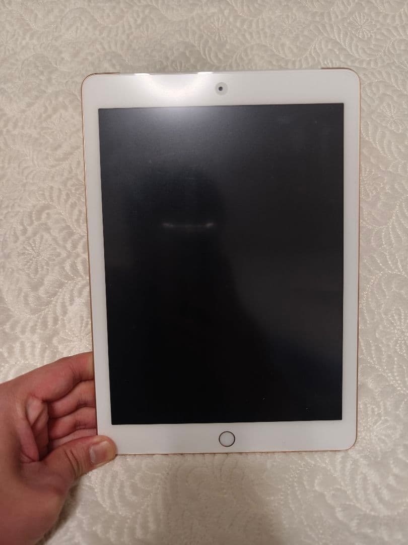 Apple iPad第6世代 32GB セルラーモデル ApplePencil付