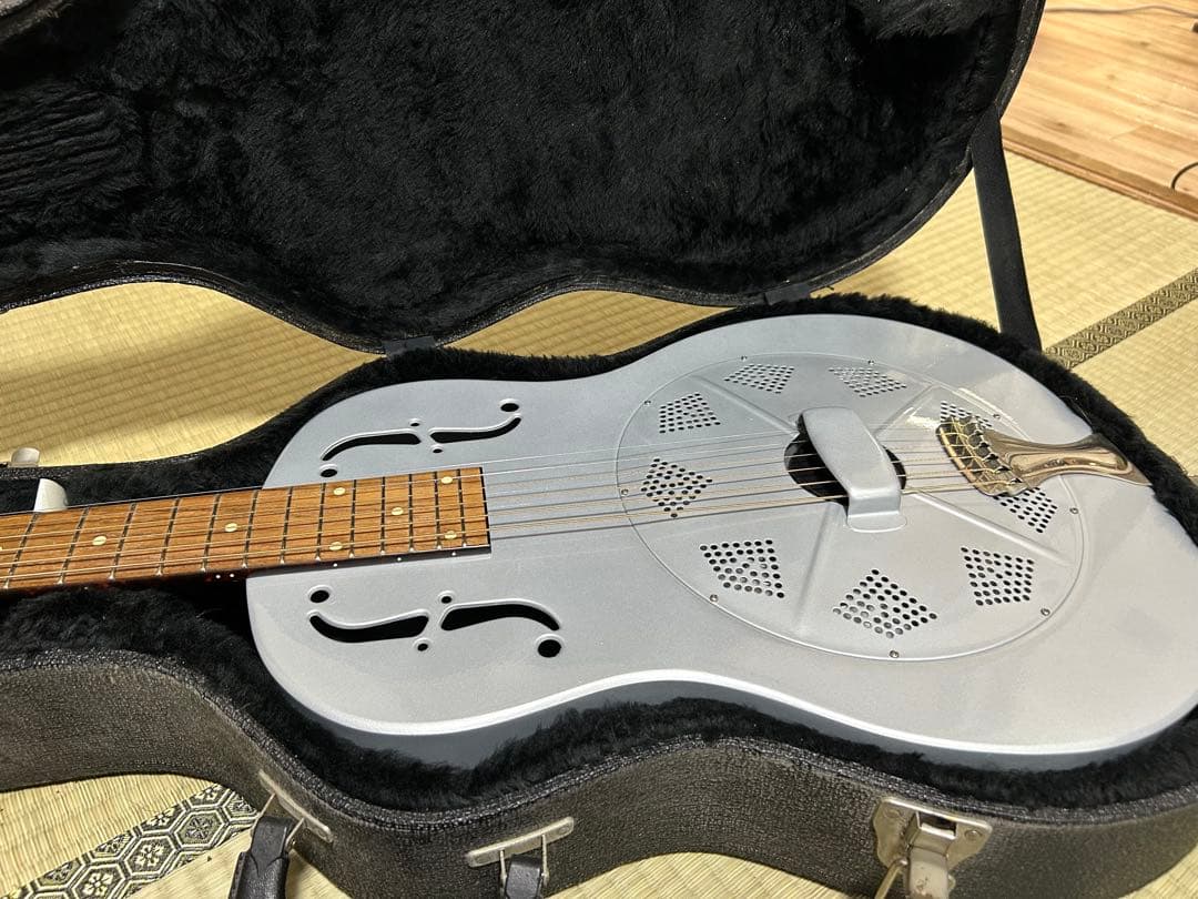 リゾネータギター　National Delphi ‘95年製