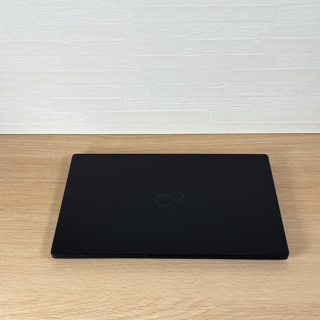 富士通　11世代i5　美品　ノートパソコン　Windows11　オフィス付　13