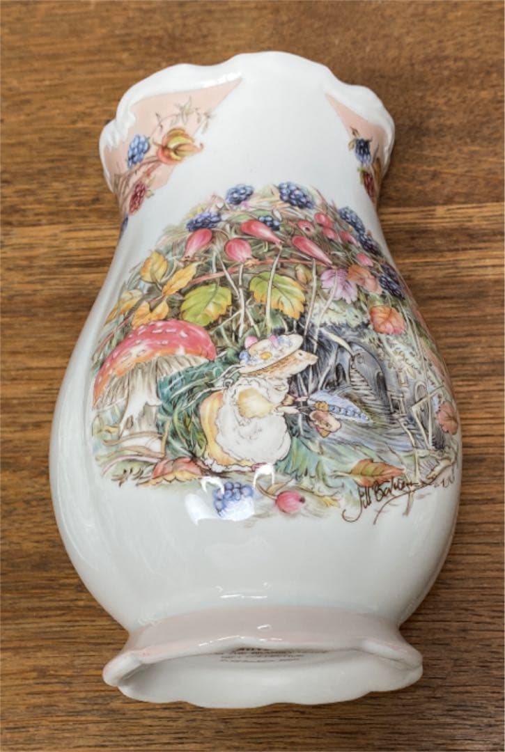 ブランブリーヘッジ オータム 秋 フラワーベース 花瓶 17cm