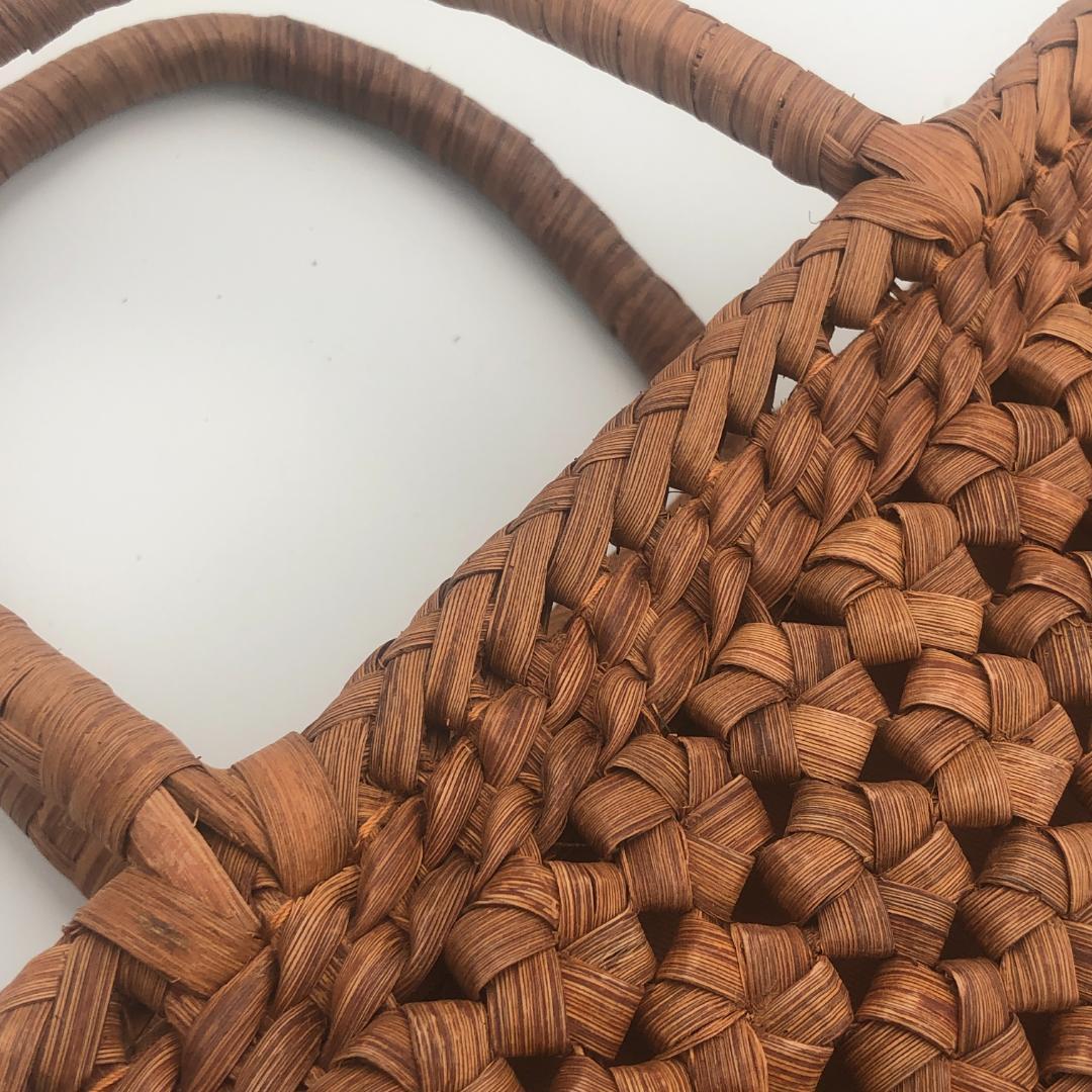 桜　山葡萄バッグ　六角編み　削皮　ハンドバッグ　新品　籠バッグ　日本企画