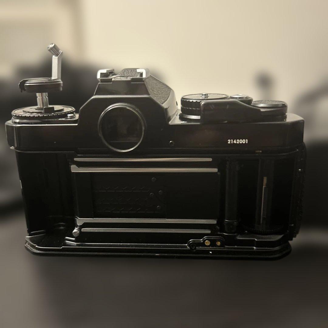 Nikon FE2 黒