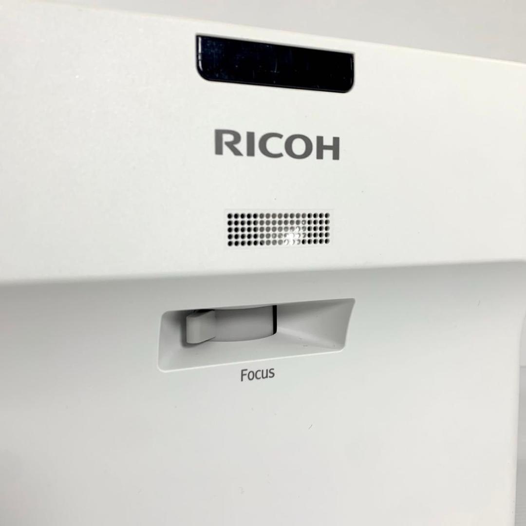 Ricoh IPSiO PJ WX4130n 超短焦点プロジェクター