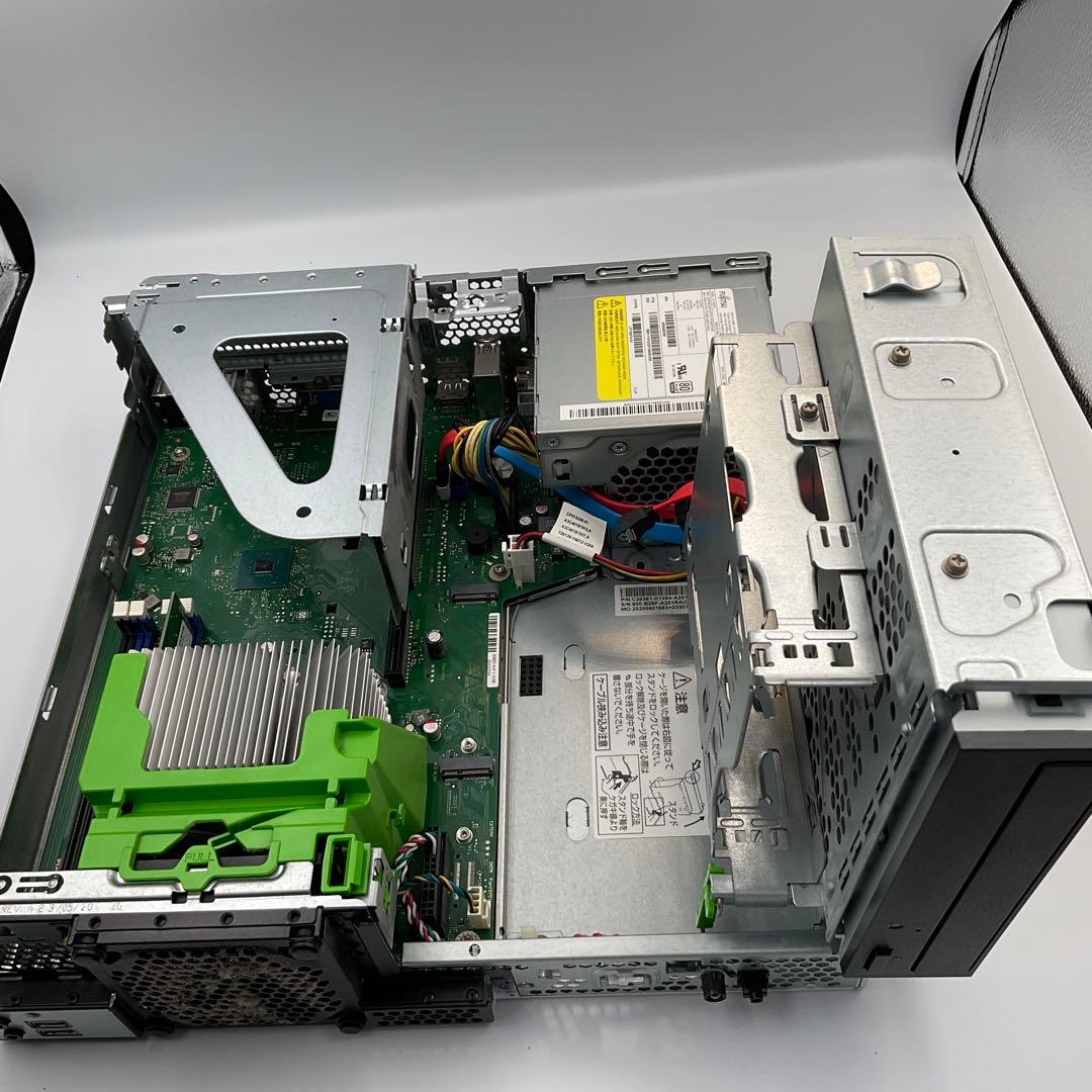 【ジャンク】ESPRIMO D588/Core i5第9世代/8GB/HDDなし