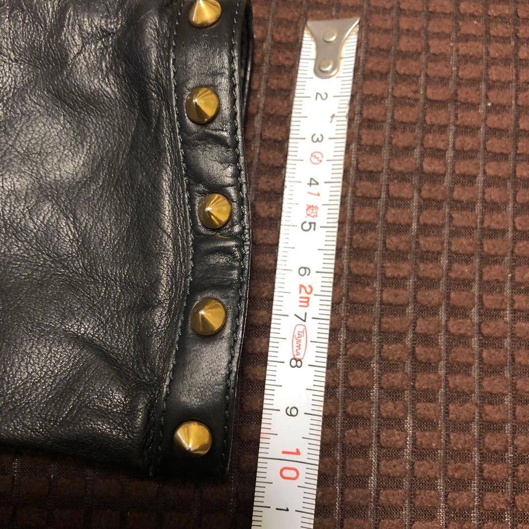 GUCCI スタッズ付き黒レザー手袋
