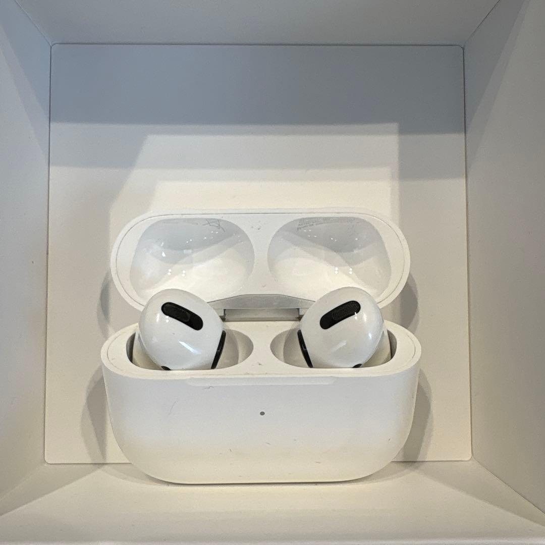 Airpods pro 第一世代