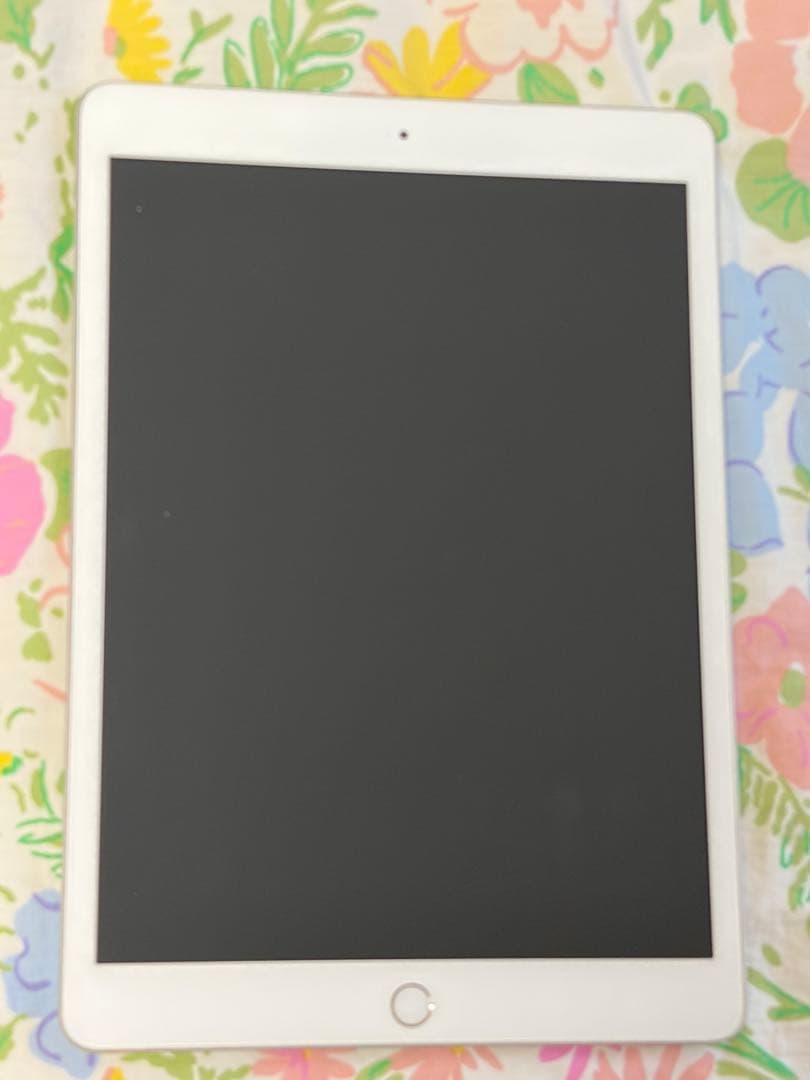 【早い者勝ち】iPad7 第7世代 32GB WIFIモデル