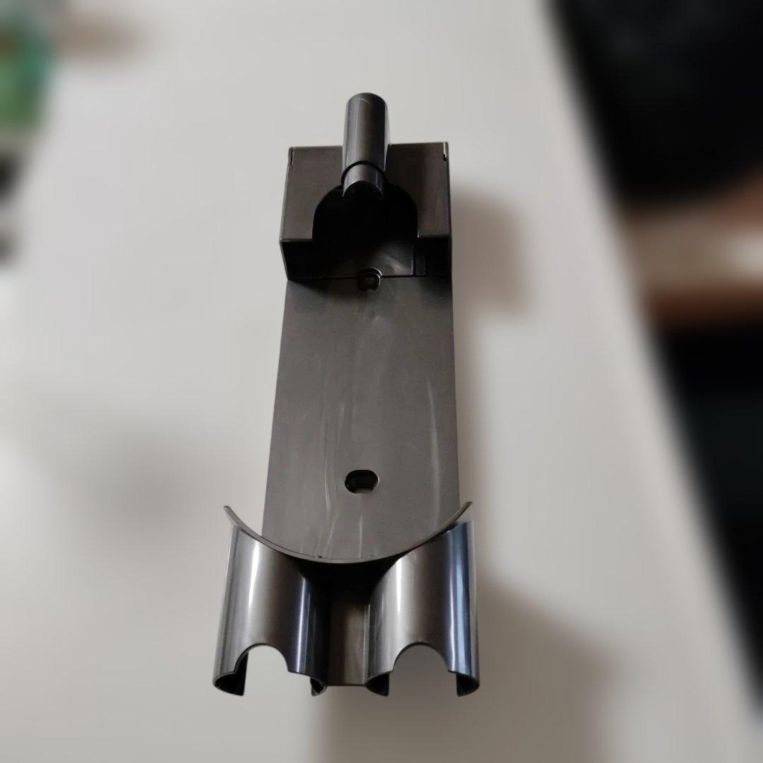 ダイソンsv37コードレスクリーナー