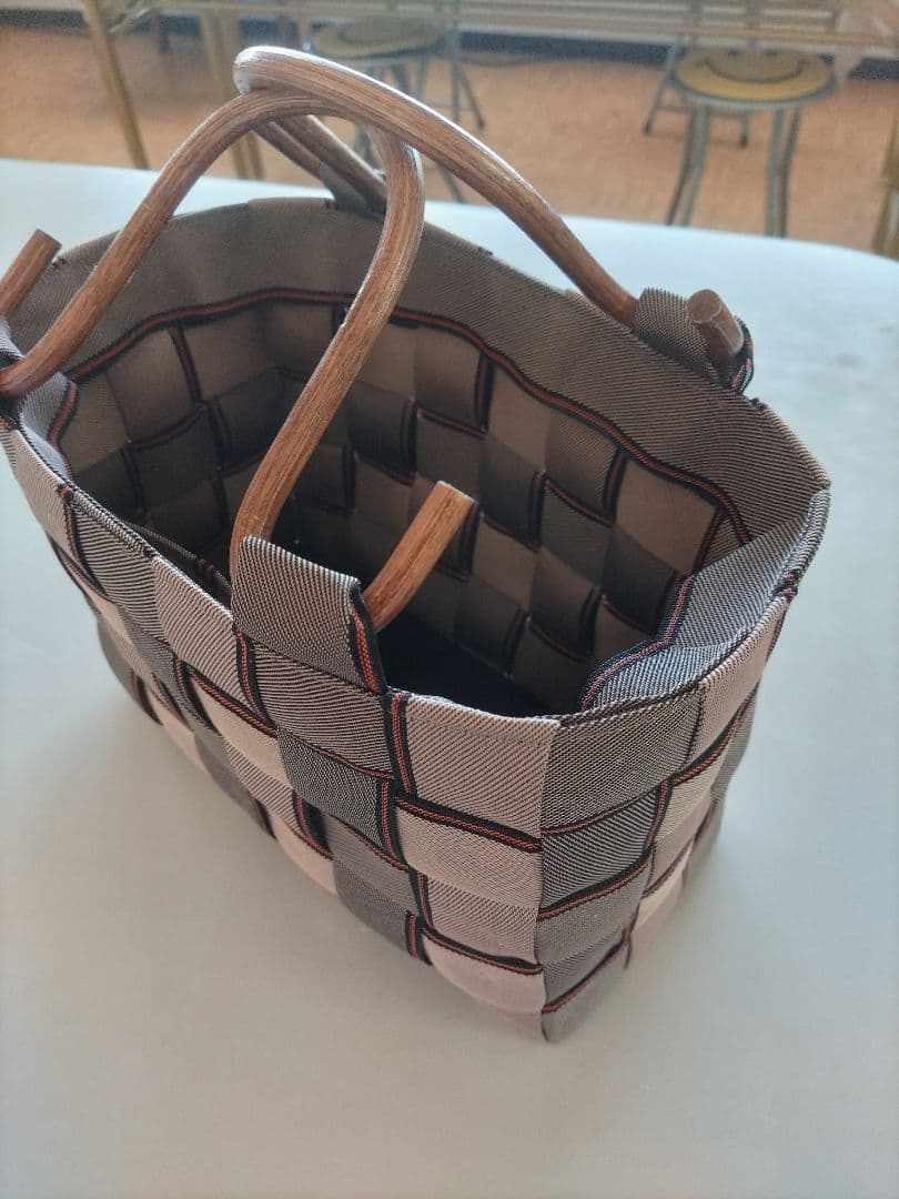 畳縁の箱編みバッグ