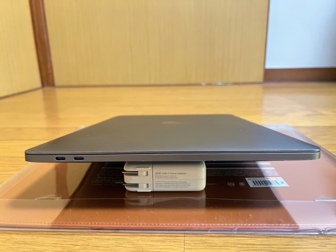 MacBook Pro 15インチ 2019 i7/ 256GB /16GB
