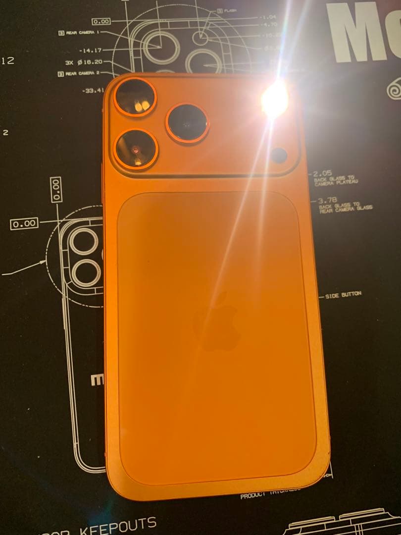 Apple iPhone 11 カスタム品 (17Pro風) 256GB