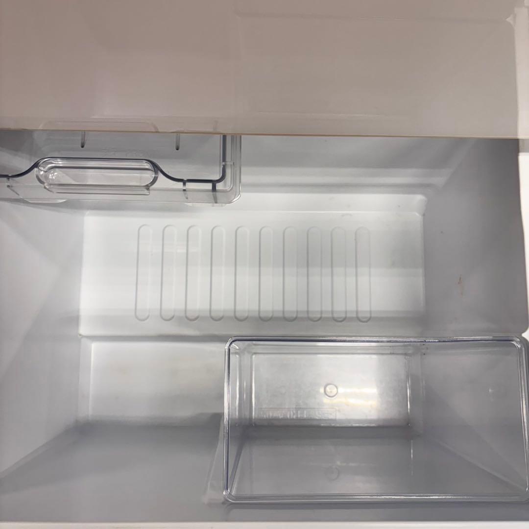 667 SHARP 大型冷蔵庫　どっちもドア　300L強　自動製氷　小型350L