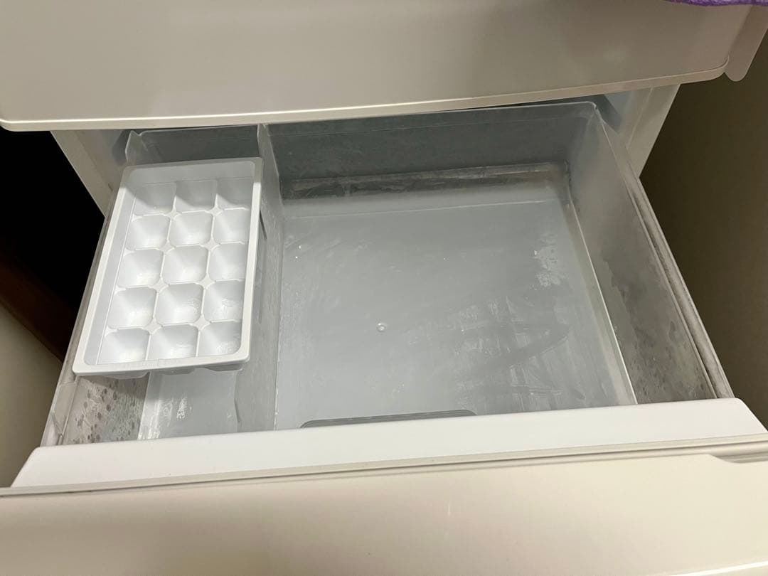 【送料込】Panasonic 冷蔵庫 ホワイト 168L NR-BW17BC-W