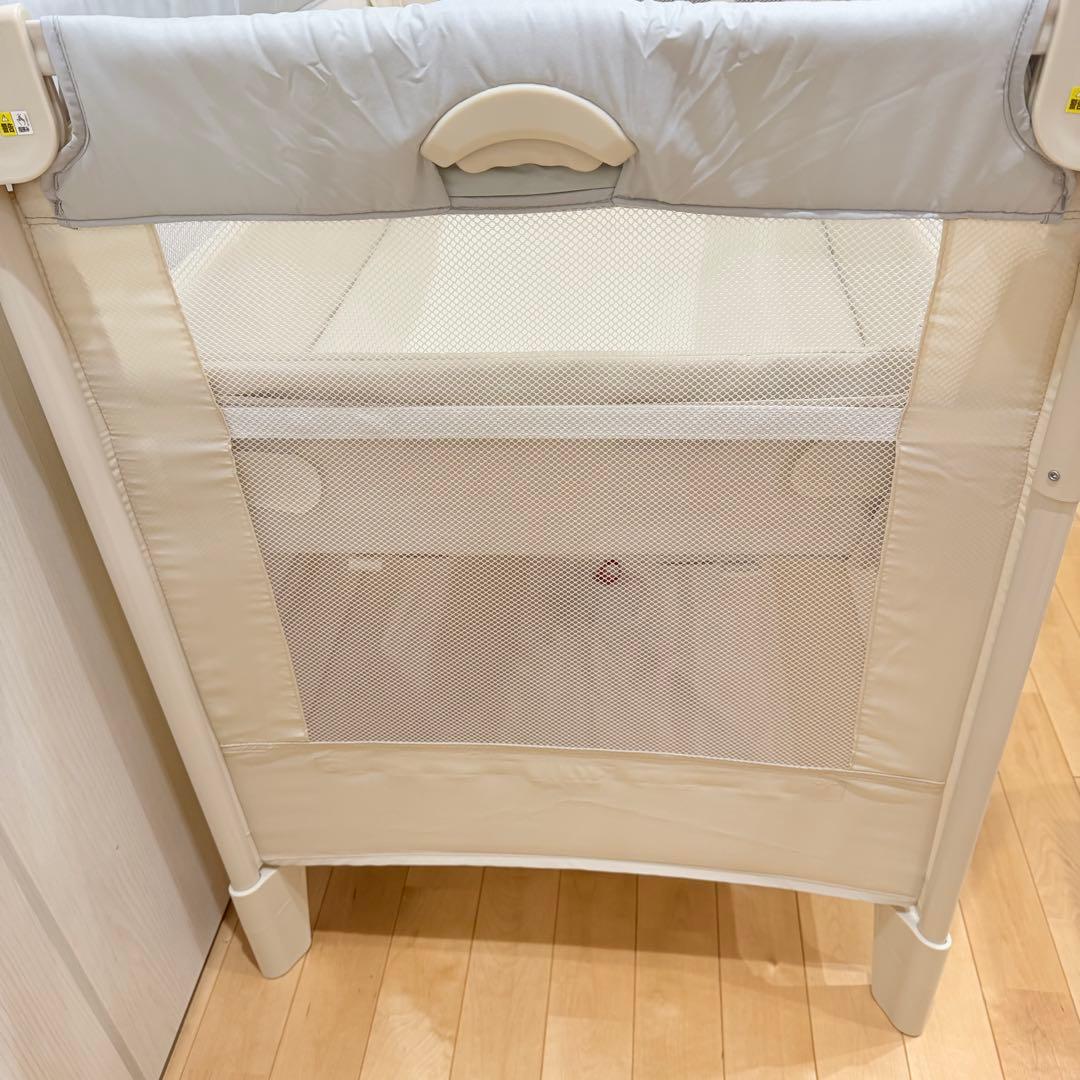 アップリカ ココネルエアーAB ベビーベッド