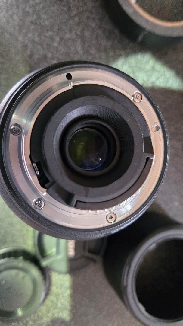 Nikon AF-S 55-300mm　ズームレンズ　手振れ補正付き