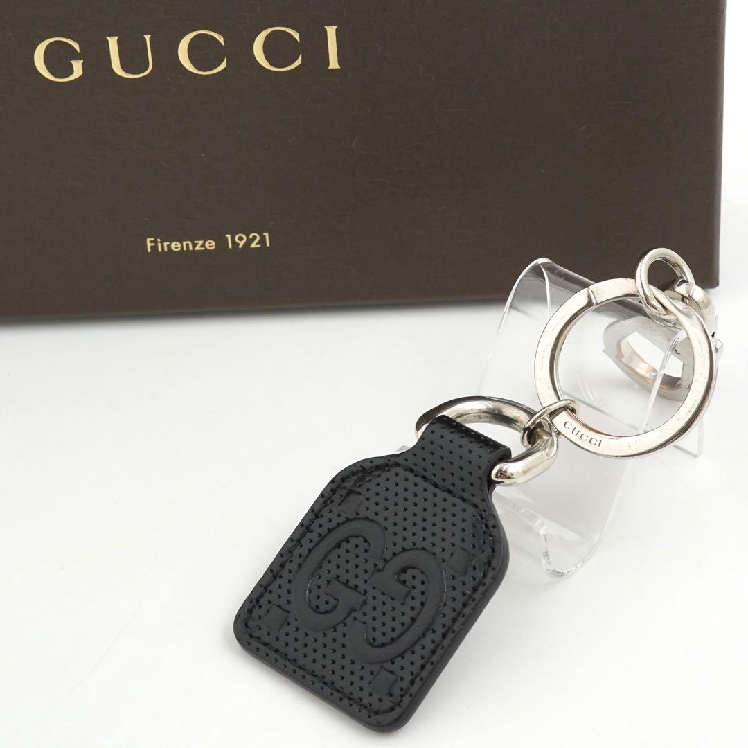 ✨極美品✨　グッチ　キーホルダー　バックチャーム　ジャンボGG シマ　レザー　黒