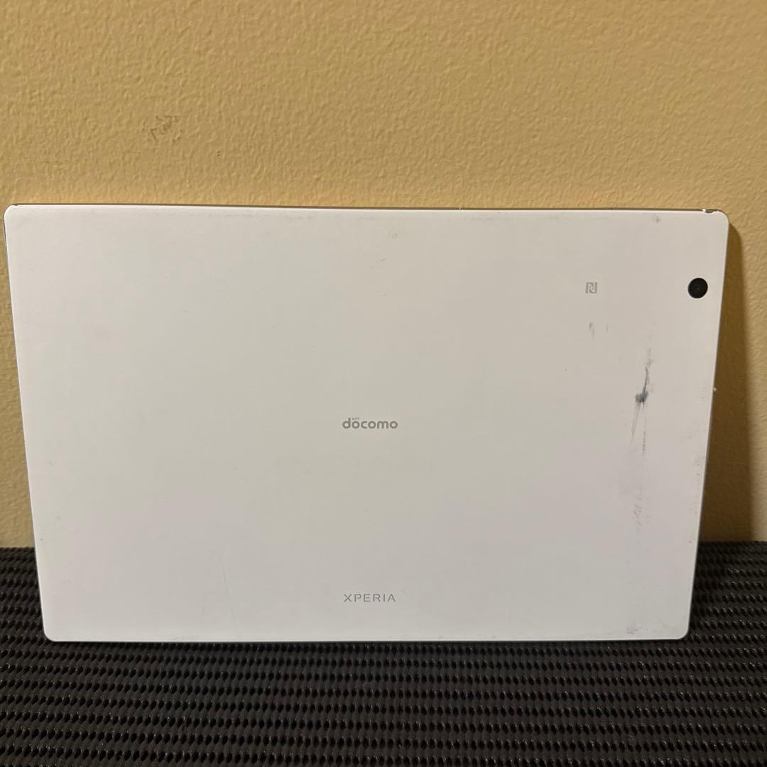 J32 Xperia Z4 Tablet SO-05G SIMフリー