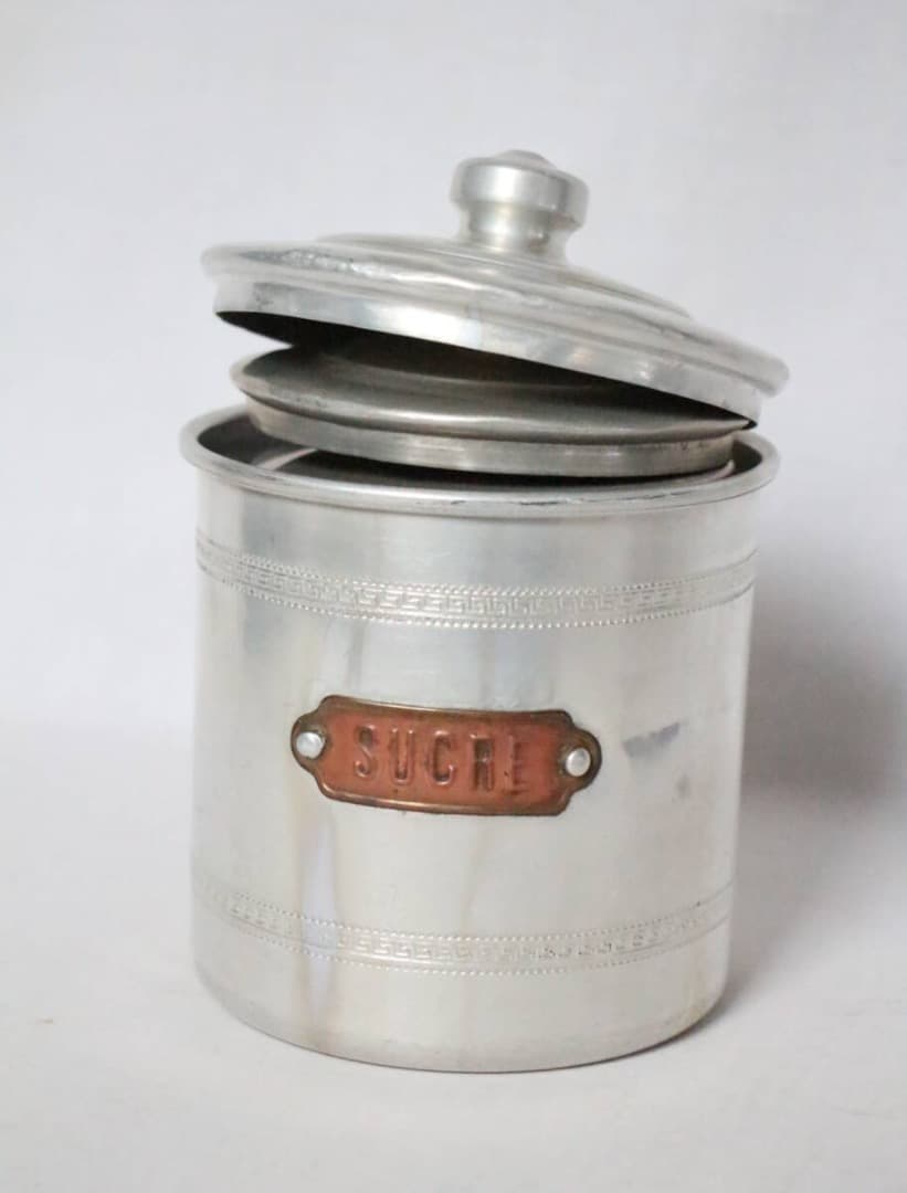 フランス アンティーク 古いアルミ製のキャニスター 入れ子タイプ 5個セット