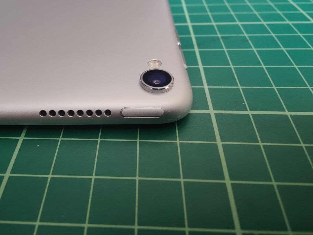 【Shin様】Apple iPad Pro 64GB シルバー WiFiモデル