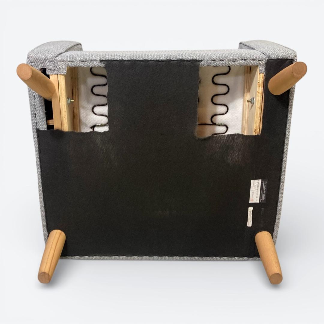 カリモク60 ロビーチェア 1シーター［廃盤カラー生地ミストグレー］難あり