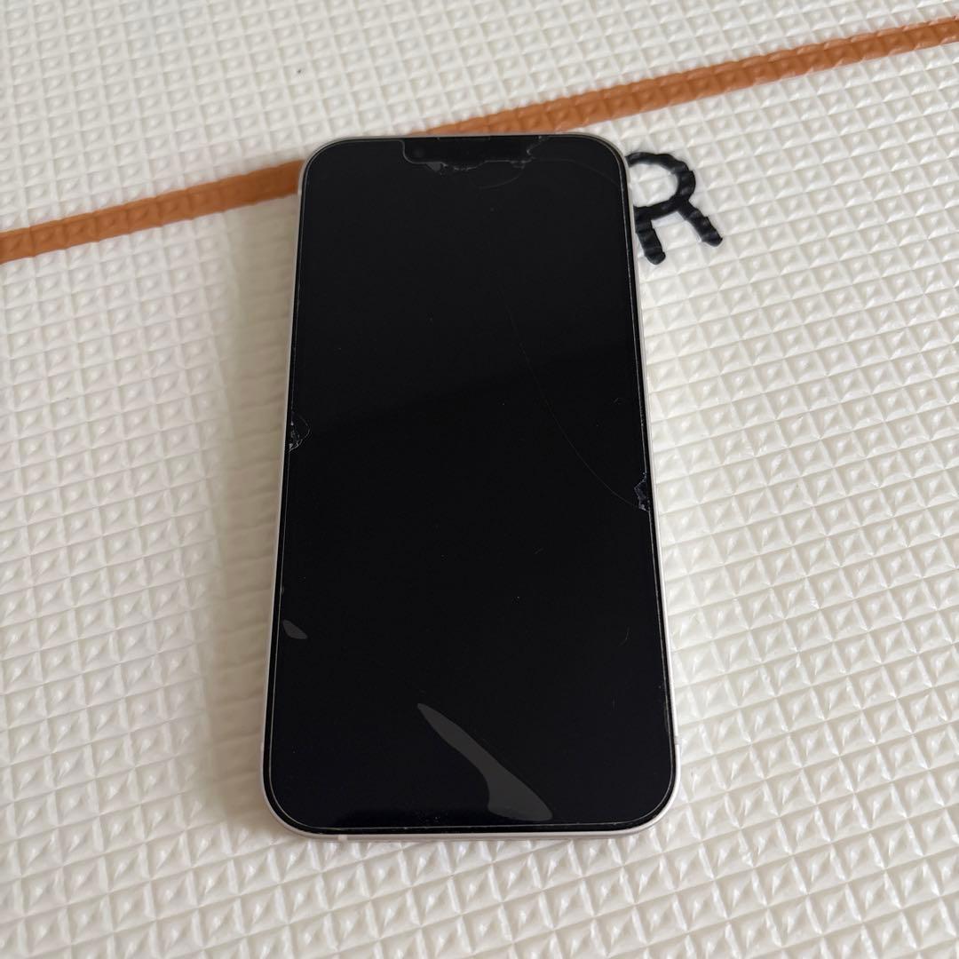 iPhone 13 ホワイト 本体 256ギガ　SIMフリー