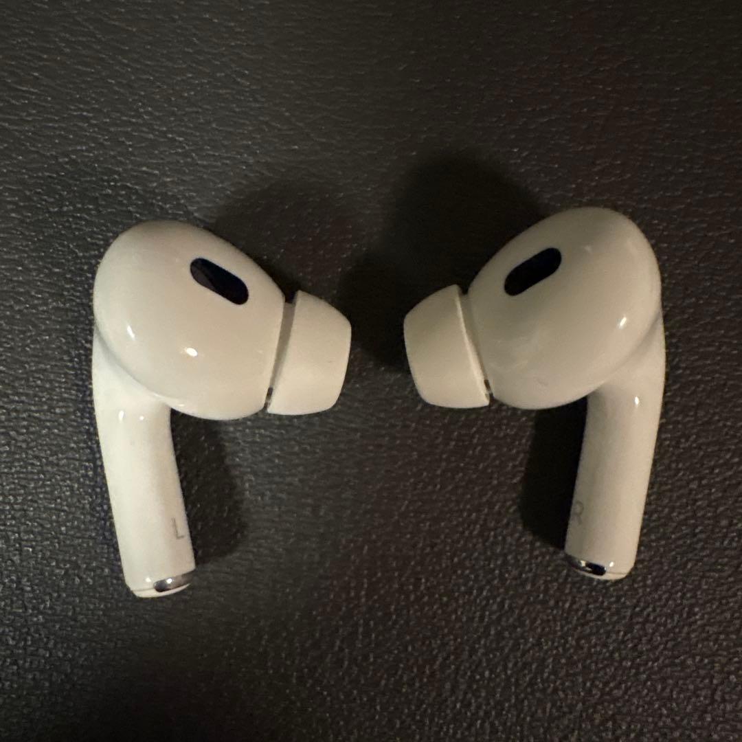 AirPods Pro2本体（USB-C）ケース箱有り/ケーブル付【美品】