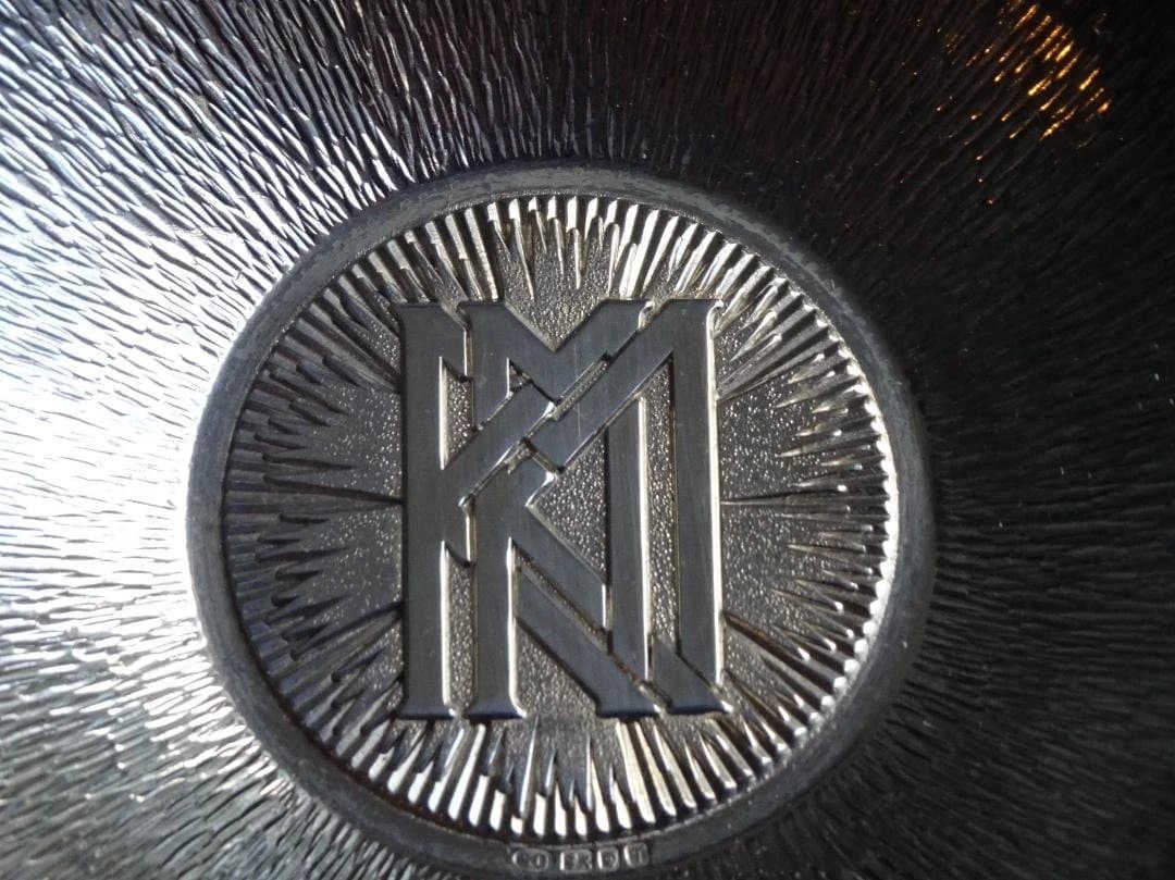 スチュワート・デヴィリン製作　銀のボンボン・ディッシュ