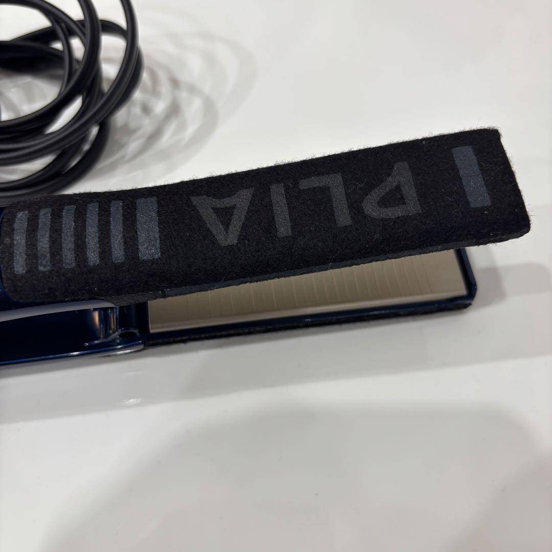 PLIA ストレートヘアアイロン 青