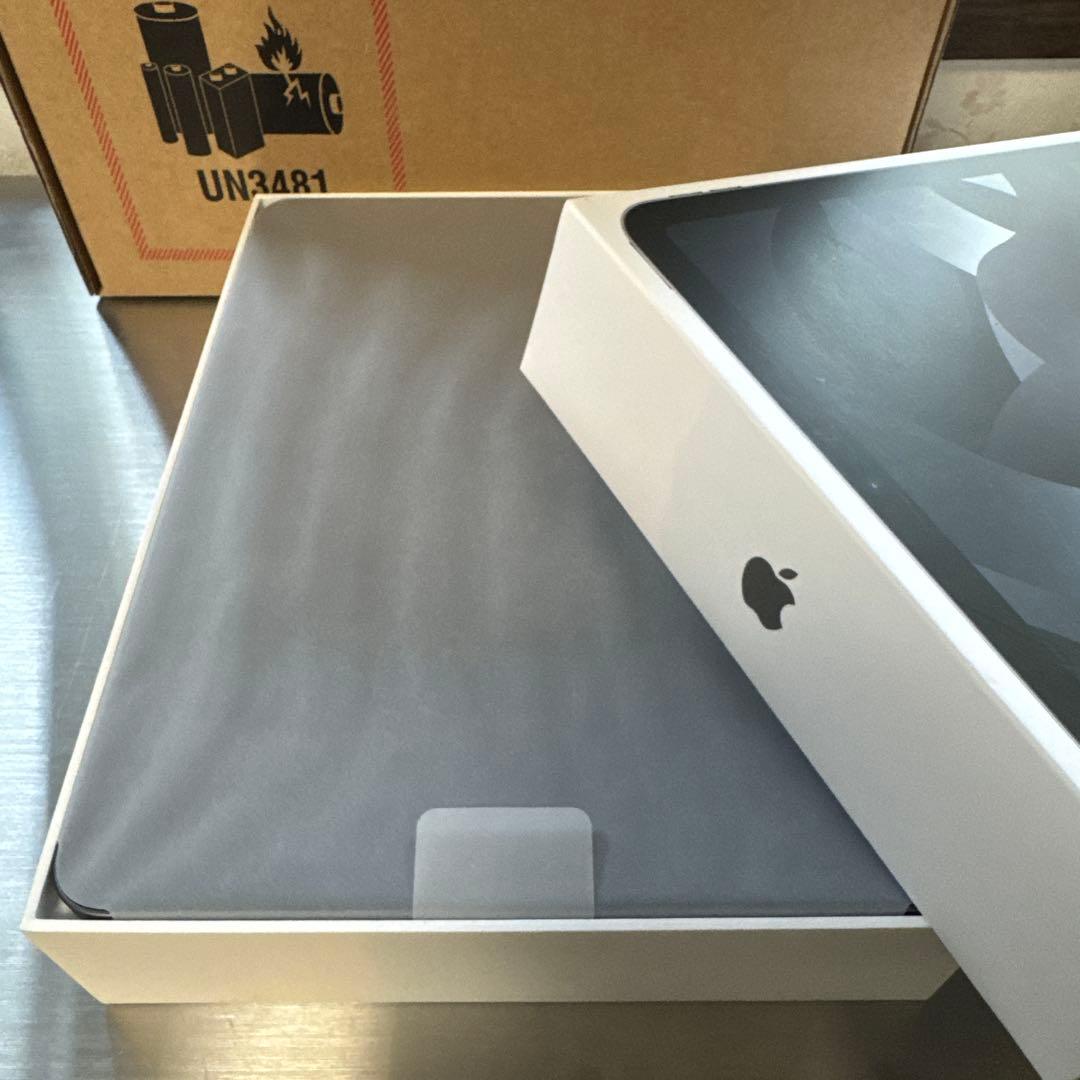 iPad本体 Apple iPad Air M1 Wi-Fi 256G +SmartFolio