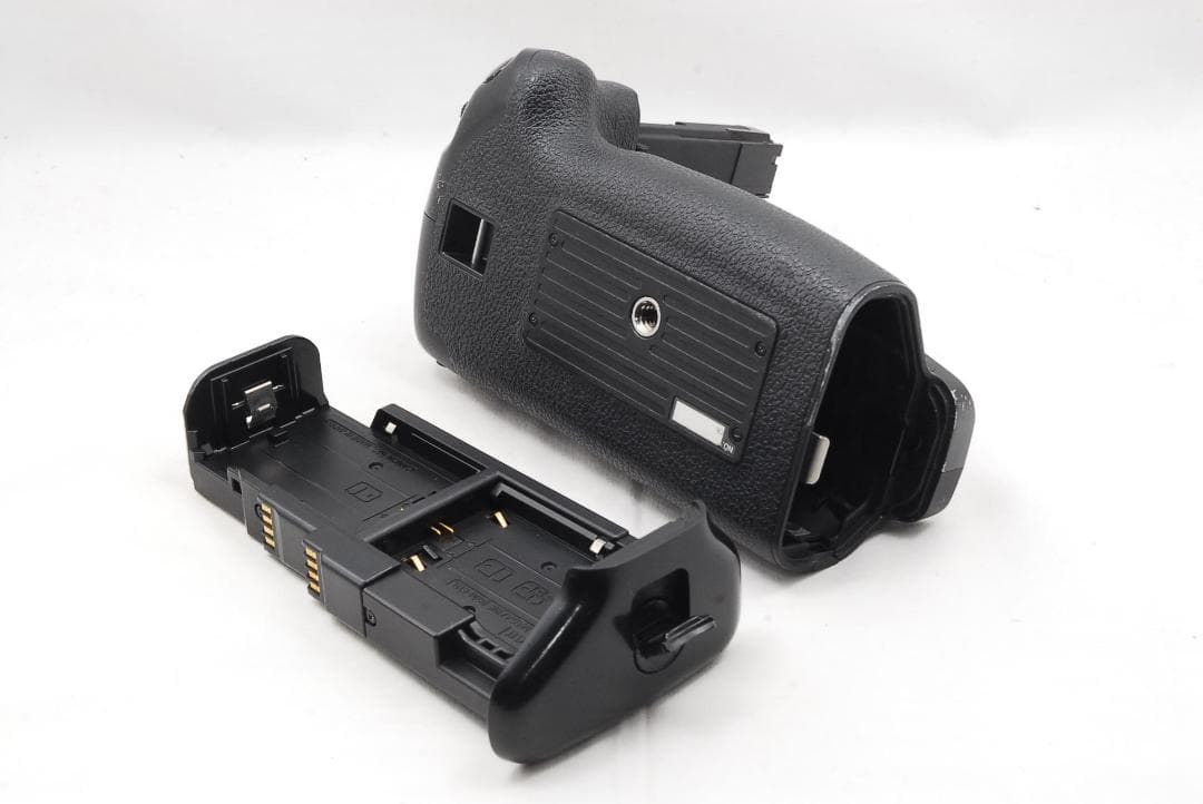 キャノン EOS 5D Mark Ⅲ &バッテリーグリップ BG-E11 649