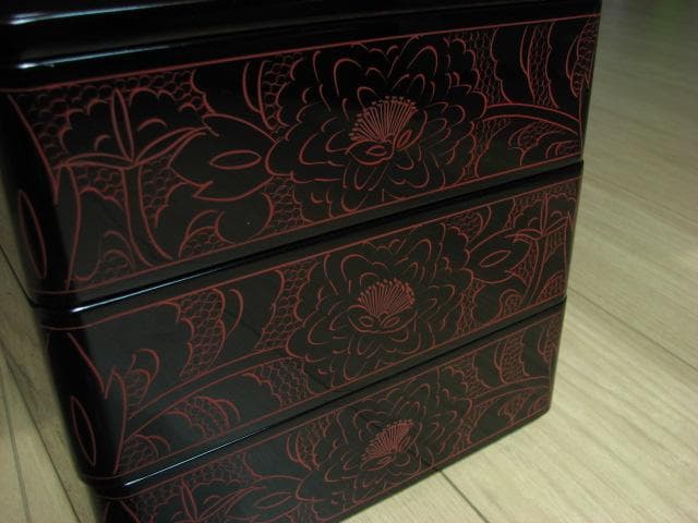 三段重箱★牡丹沈金★6.5寸★3段★越前漆器★越前塗り★漆塗り★朱牡丹彫りの極上