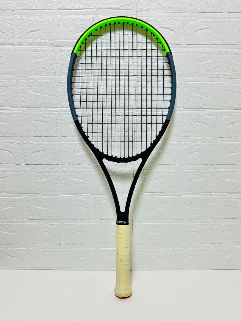 【美品】 Wilson ELADE 98S v7.0 ラケット グリップサイズ2