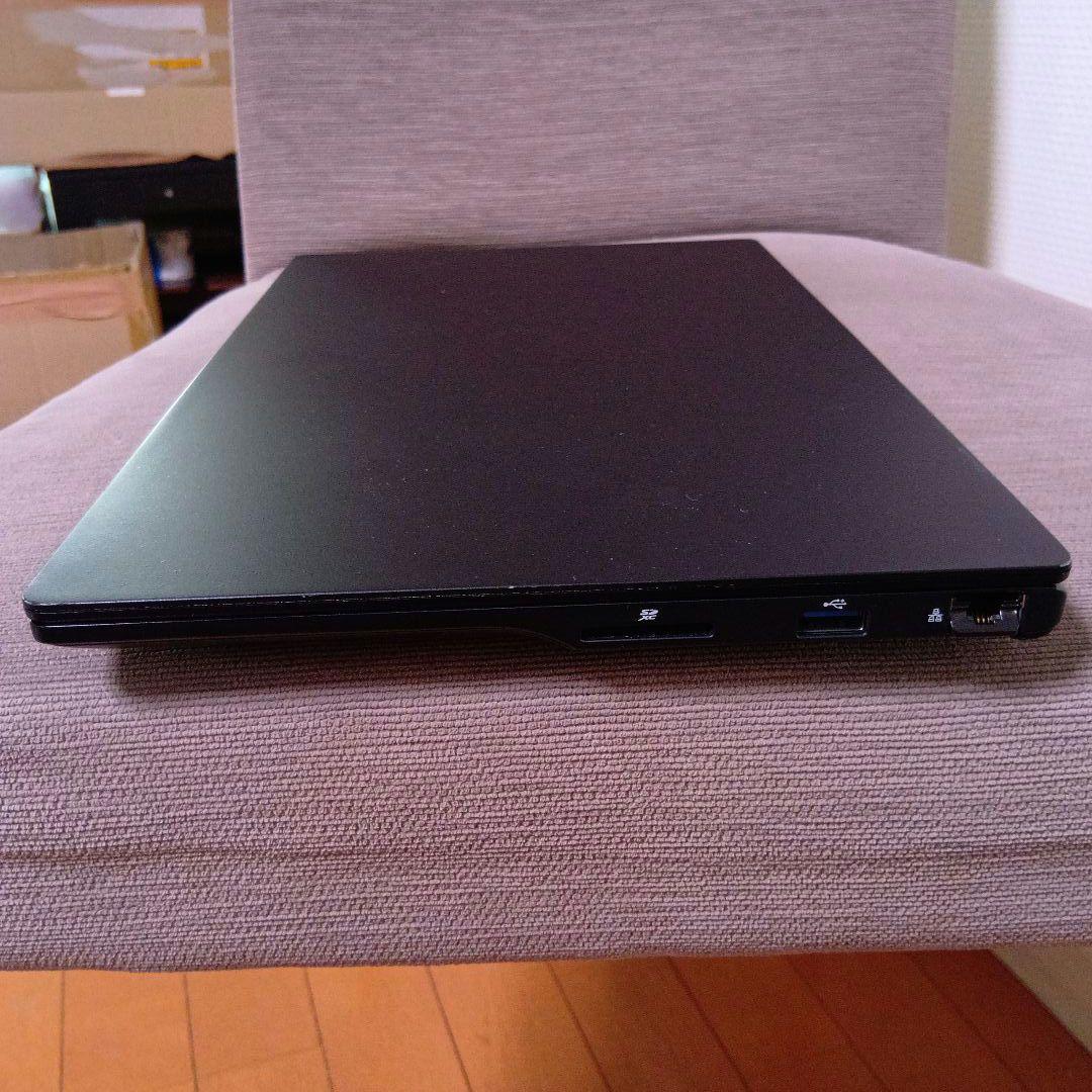 B② 富士通　ＦＭＶＵ34011　U9311/F