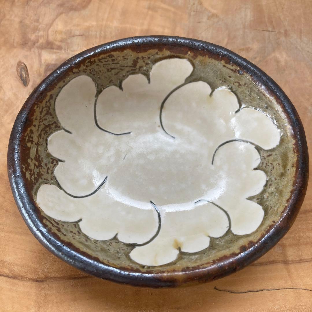 岩井窯 山本教行 灰釉掻落牡丹柄 ボウル 器